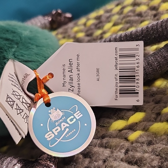 Jellycat Zyllan Alien Limited Plush Seoul Edition New With Tags Qty 1 + Bag - Picture 8 of 10